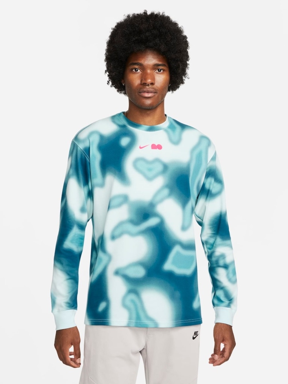Nike UNISEX Teal & Light Blue Cloud-Print Long Sleeve Shirt